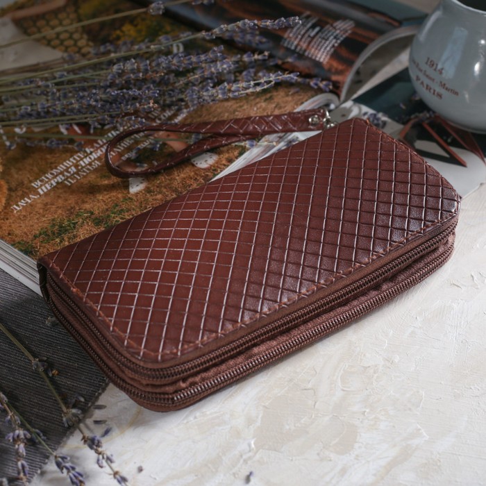 Кошелёк женский на молнии, с ручкой, 5 отделов, отдел для карт, цвет коричневый