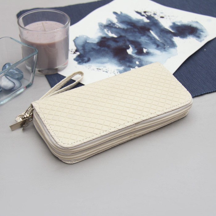 Кошелёк женский на молнии, с ручкой, 5 отделов, отдел для карт, цвет молочный