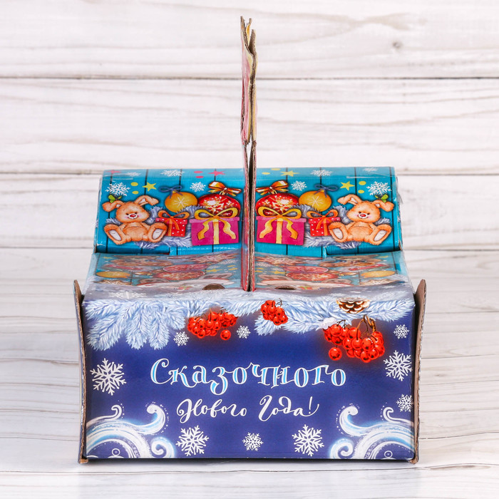 Коробка складная «Снегири на санях», 23,5 х 14,5 х 18 см