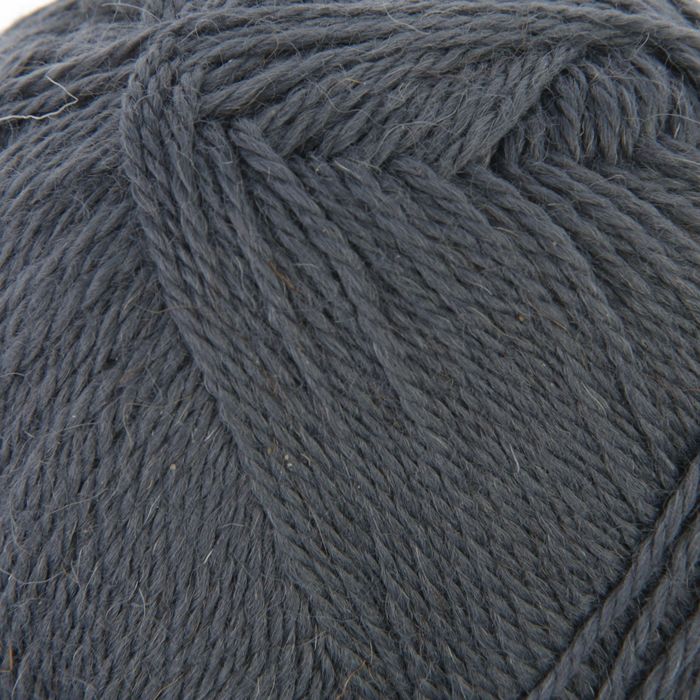Пряжа "Алиса" 50% шерсть, 50% вискоза 300м/100гр (0560, темно-серый)