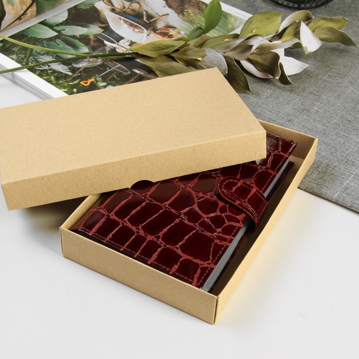 Визитница на кнопке, 3 ряда, скат, цвет бордовый