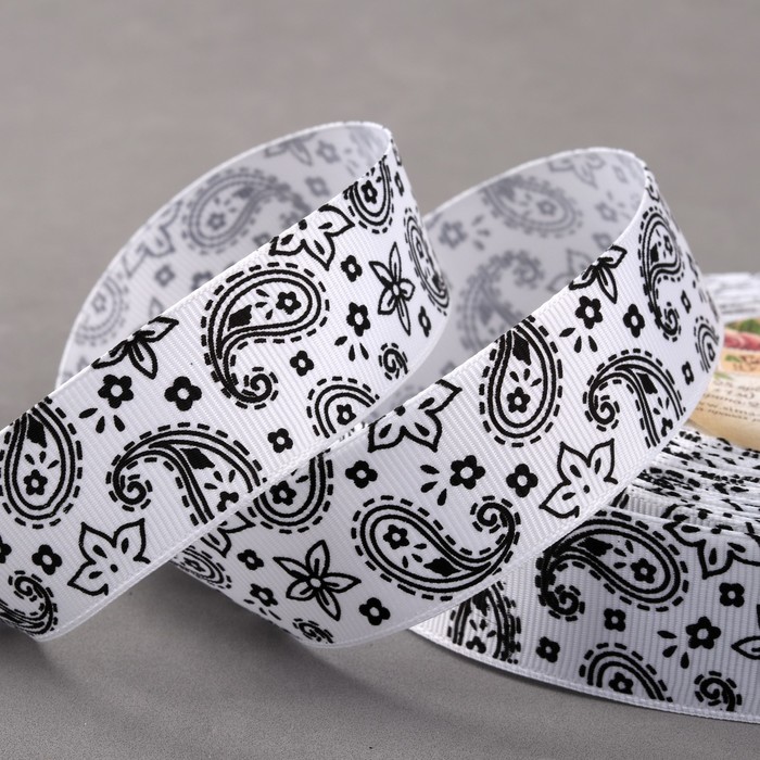 Лента репсовая "Огурцы", 25мм, 22±1м, цвет чёрно-белый