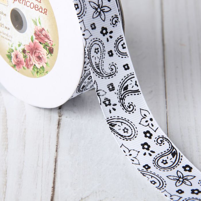 Лента репсовая "Огурцы", 25мм, 22±1м, цвет чёрно-белый