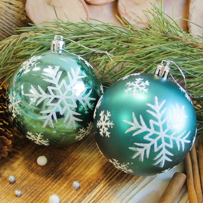 Новогодние шары "Снегопад" (набор 6 шт.), изумрудные