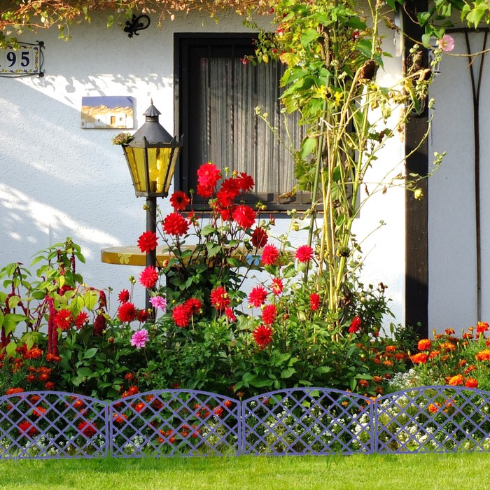 Ограждение декоративное, 36.5 х 220 см, 5 секций, пластик, фиолетовое, «Решётка»