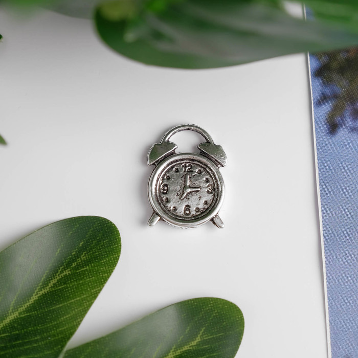 Декор металл для творчества "Будильник" (А17141) 1,8х1,2 см