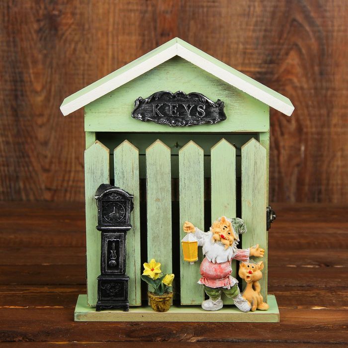 Ключница дерево "Домовёнок с фонариком и котом" 26,5х21,5х6 см