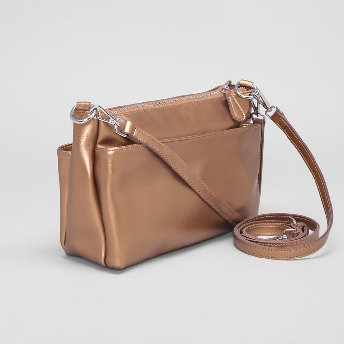 Сумка женская на молнии, 1 отдел, наружный карман, длинный ремень, цвет золотой