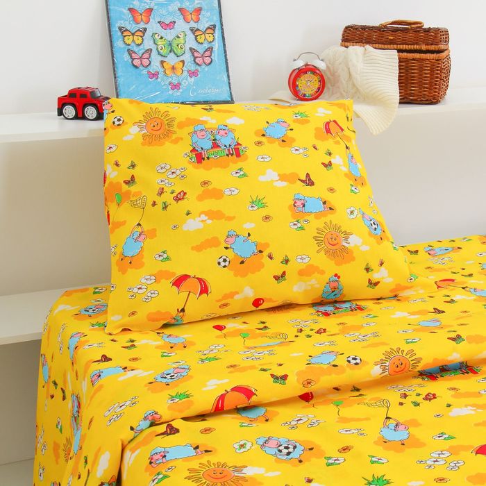 Постельное бельё "Экономь и Я" 1,5 сп. Жёлтые Овечки 145х210 ± 5 см, 150х210 ± 5 см, 50х70 ± 5 см, бязь 120 гр/м²