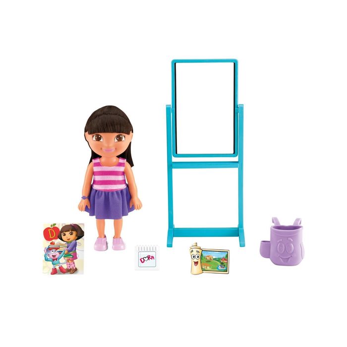 Кукла "Даша и набор для путешествий", МИКС