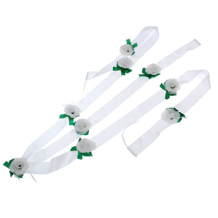 Украшение на капот "3 узкие ленты с цветами", белое, белые цветы, микс