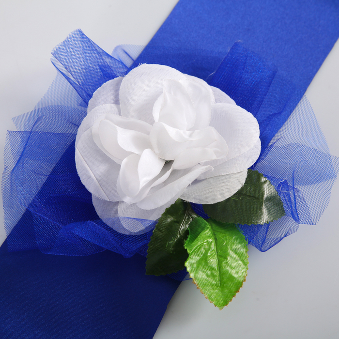 Украшение на капот "2 ленты с цветами", синее