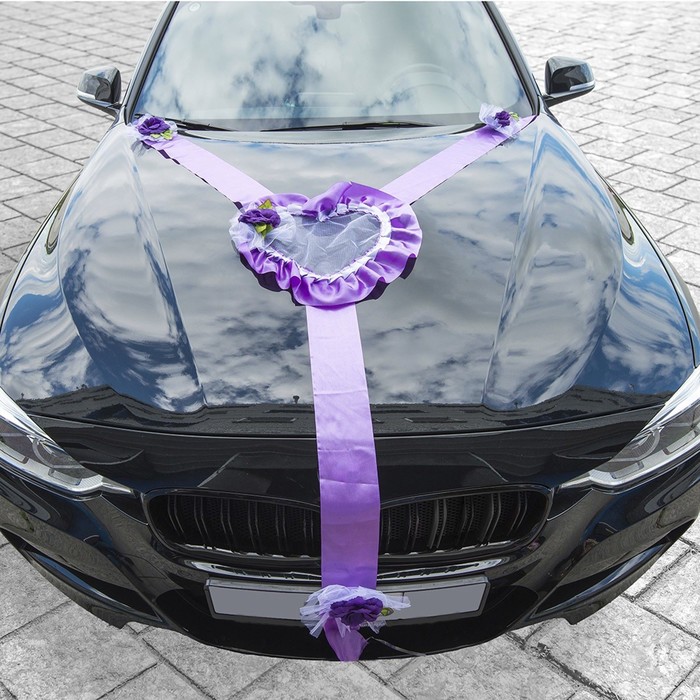 Украшение на капот "Сердце и 3 ленты", сиреневое