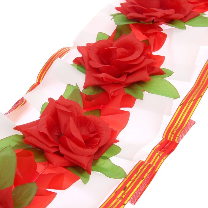 Украшение на капот "Лента и сердце", белый/красный, микс