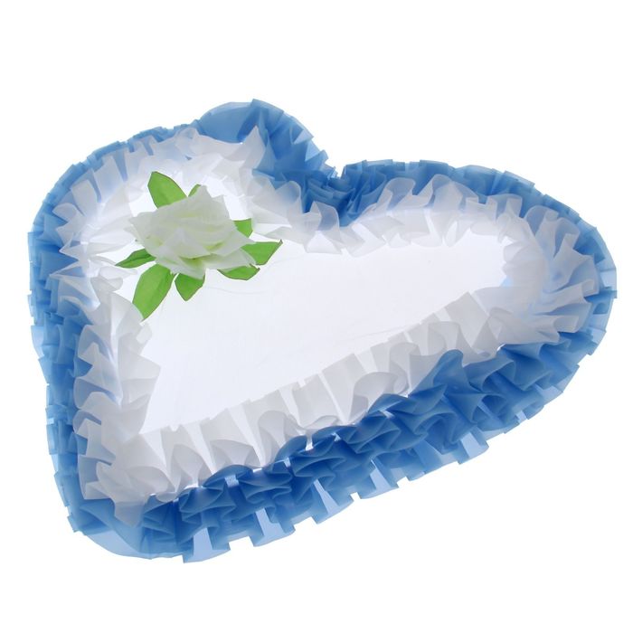 Украшение на капот "Лента и сердце", белый/голубой, золотая каёмка