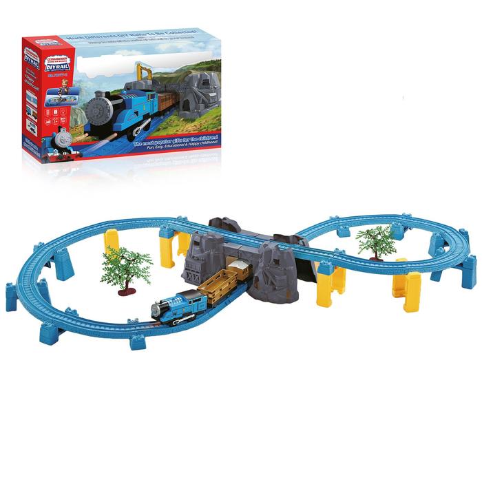 Железная дорога "Скорый поезд", работает от батареек, свет и звук