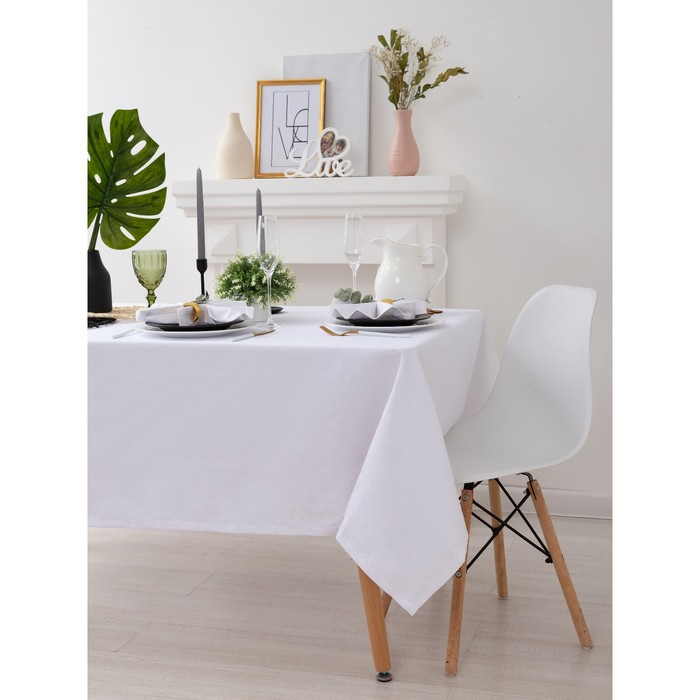 Скатерть "Этель" Роскошь 150х300 см, цвет белый, пл. 192 г/м2, хл с ГМО