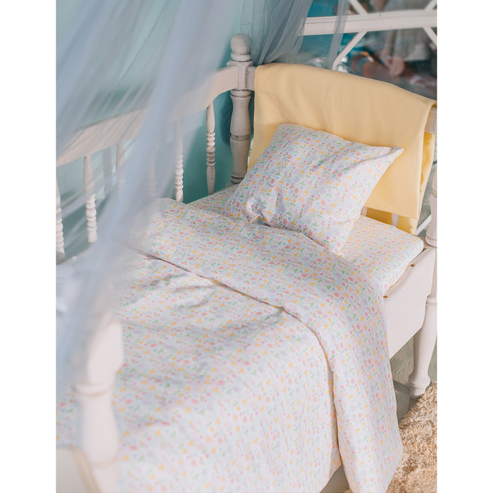 Детское постельное бельё "Крошка Я" Сердечки 147х112 см, 60х120 см, простыня на резинке, 40х60 см - 1 шт., бязь