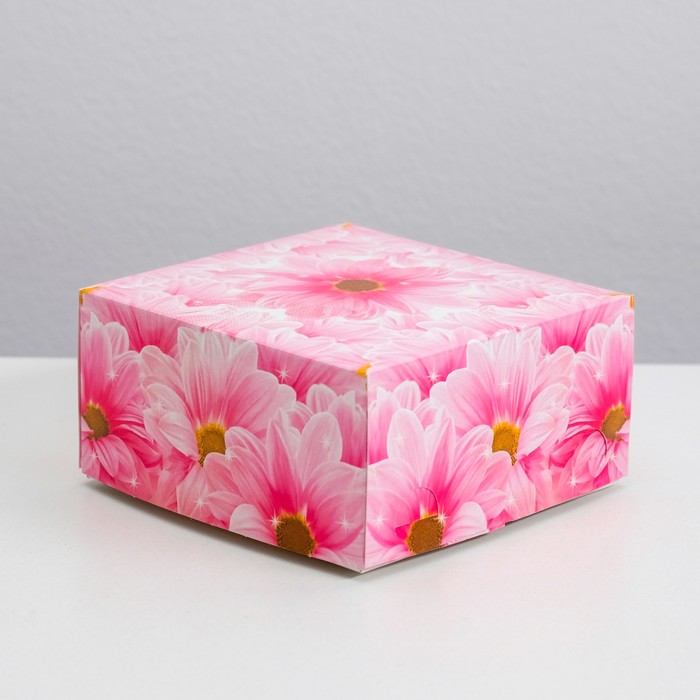 Коробка подарочная "Цветы", 13,5 х 13,5 х 6,8 см