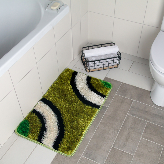 Коврик для ванной "Круги на воде", цвет зелёный