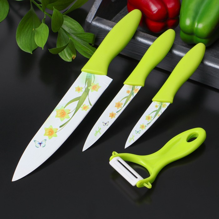 Набор кухонных принадлежностей Доляна, 4 предмета: 3 ножа с антиналипающим покрытием, лезвие 8,5 см, 12 см, 20 см, овощечистка, цвет зелёный