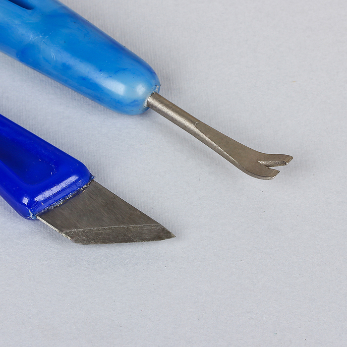 Набор скорняжный "Умелец-2", 4 предмета: шило сапожное, швейное, нож сапожный, гвоздодёр