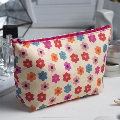 Косметичка простая, отдел на молнии, цвет бежевый