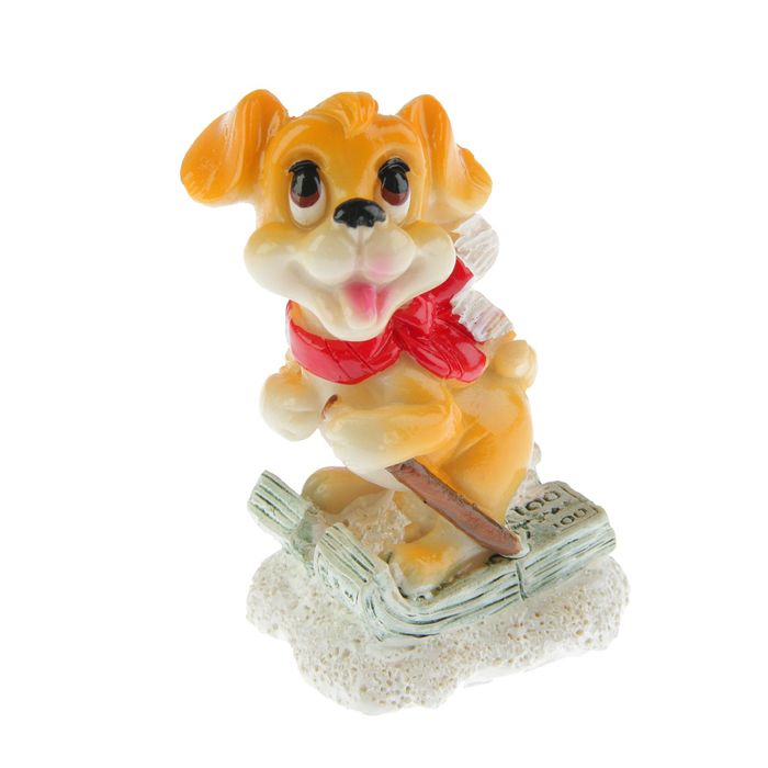 Сувенир полистоун "Шарик катается на саночках" МИКС 6,5х4,5х3,5 см