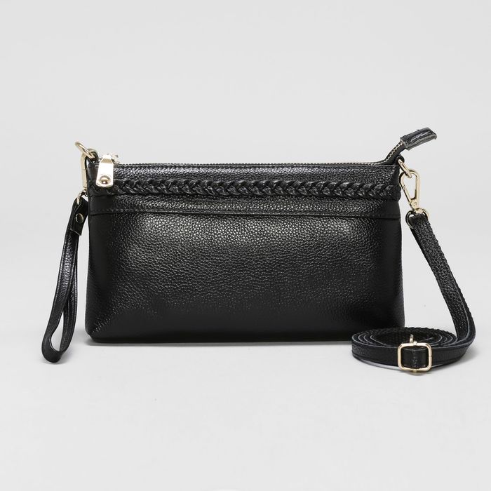 Клатч женский на молнии, 1 отдел с перегородкой, ручка, наружный карман, длинный ремень, цвет чёрный