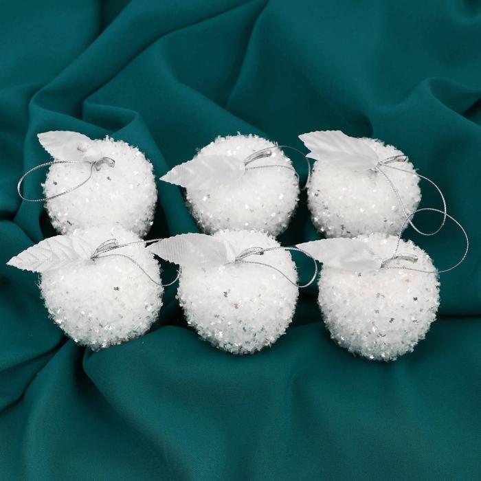 Украшение ёлочное "Белое яблочко" (набор 6 шт) 5*5 см