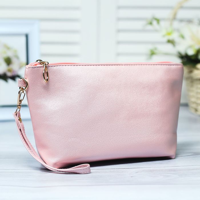 Клатч женский, отдел на молнии, с ручкой, цвет розовый перламутровый