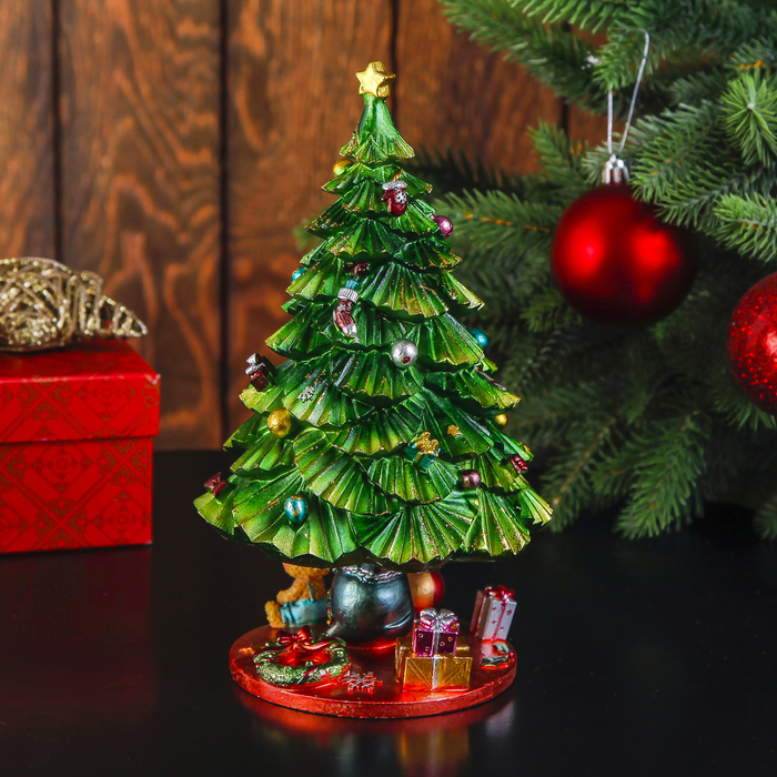 Сувенир "Новогодняя ёлка с подарками" музыкальный, вращающийся 21х14х14 см