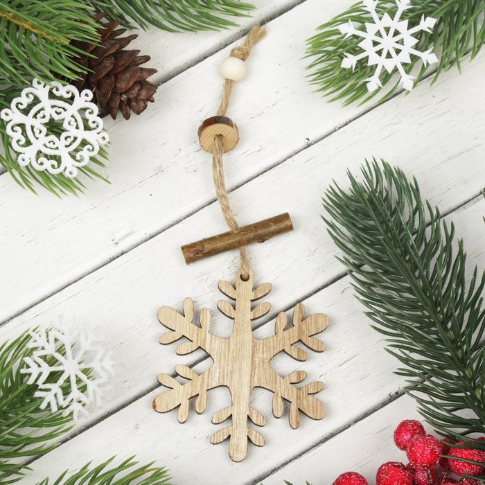 Подвеска новогодняя "Резная снежинка"