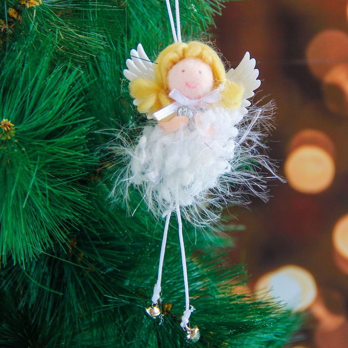 Мягкая белая пушистая волна 12 см девочка ножки бубенцы