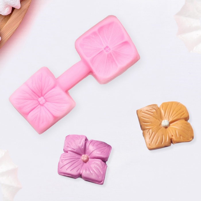 Молд 6,8х2,5 см "Цветочек", цвета МИКС