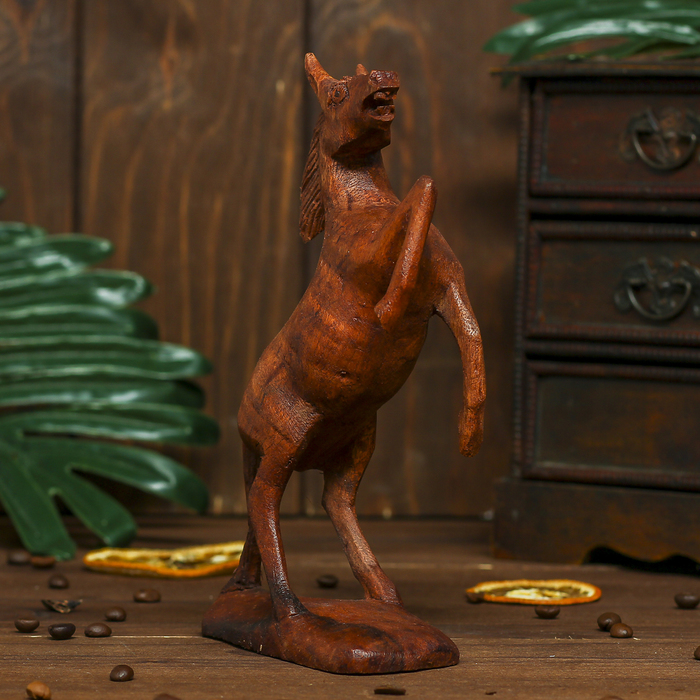 Сувенир дерево "Лошадь" 20х12х4 см