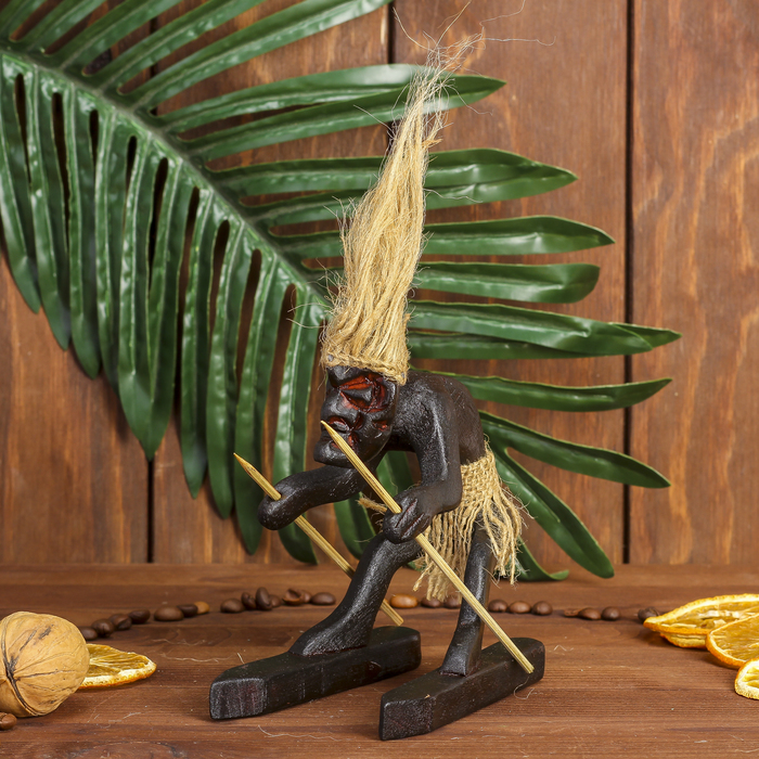 Сувенир дерево "Абориген-лыжник" 13х12х8 см