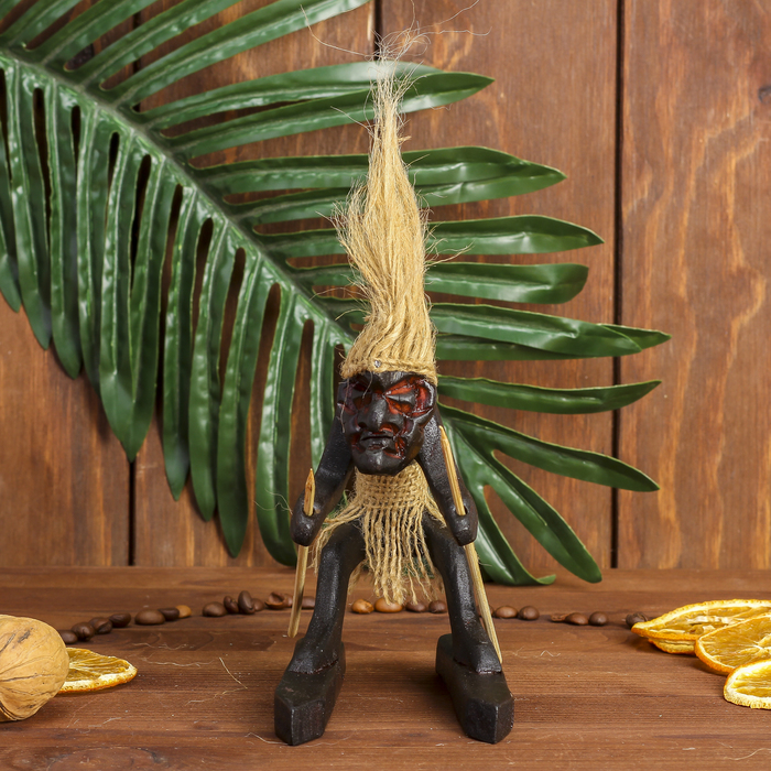 Сувенир дерево "Абориген-лыжник" 13х12х8 см