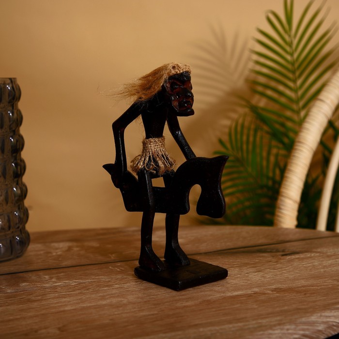 Сувенир дерево "Абориген на коне" 20х16х8 см