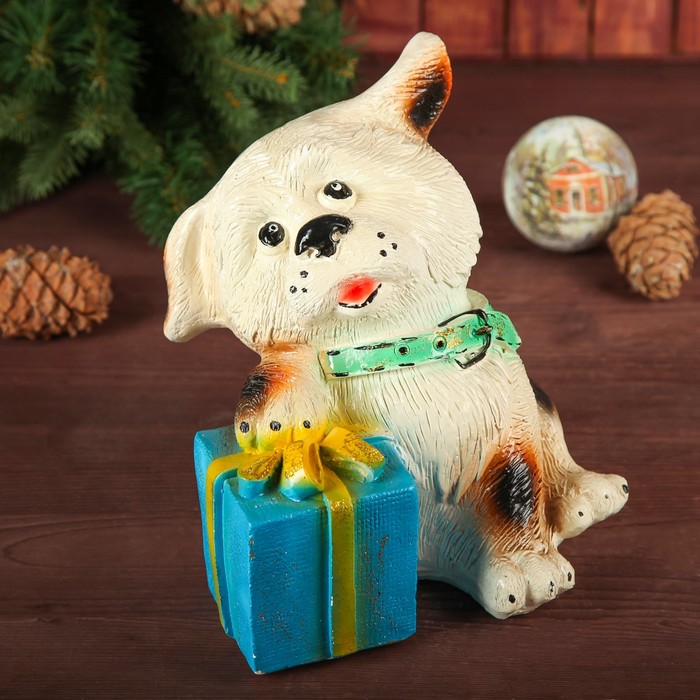 Копилка "Собака с подарком"