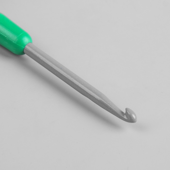 Крючок для вязания, полимерное покрытие, d=4мм, 14,5см, цвет синий