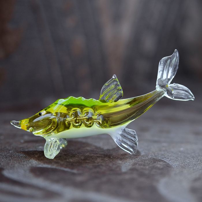 Сувенир из стекла миди "Осётр", 10,5 х 5,5 х 3 см