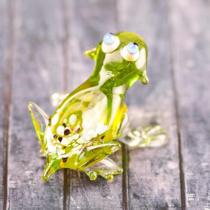 Сувенир из стекла средняя "Жаба", 5,5 х 5,5 х 7 см