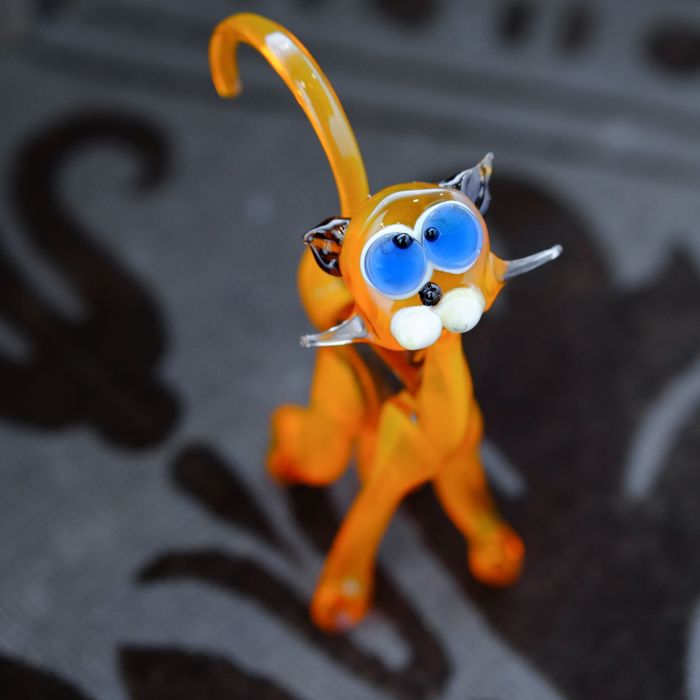 Сувенир из стекла средняя "Дворовый кот", микс, 8 х 4,5 х 11 см