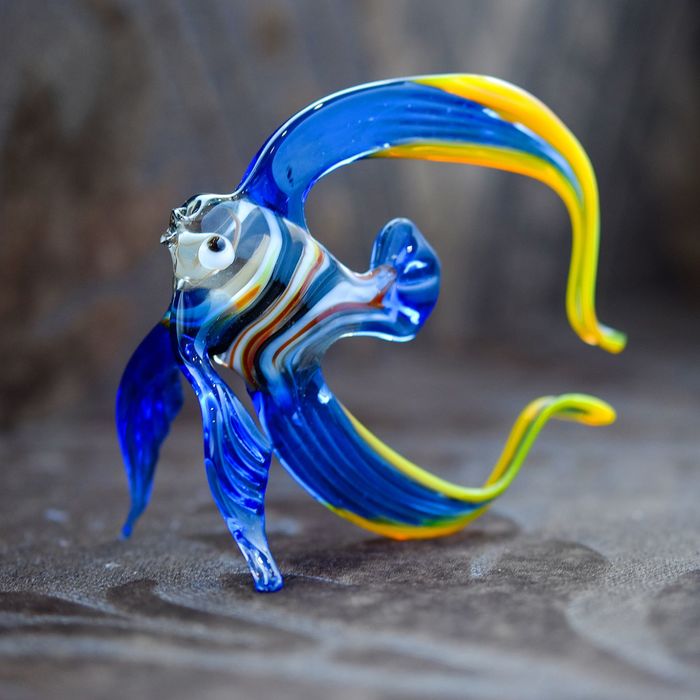 Сувенир из стекла средняя "Тропическая рыбка", микс, 11 х 11 х 5,5 см