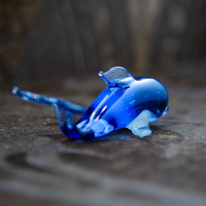 Сувенир из стекла средняя "Дельфин"