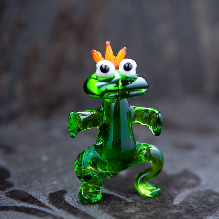 Сувенир из стекла средняя "Царевна-Лягушка", 8,5 х 5 х 4 см