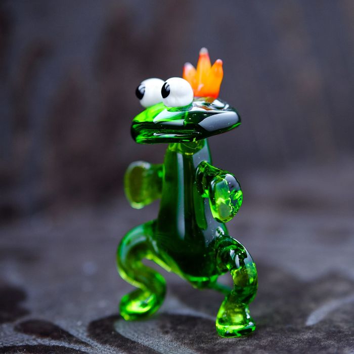 Сувенир из стекла средняя "Царевна-Лягушка", 8,5 х 5 х 4 см