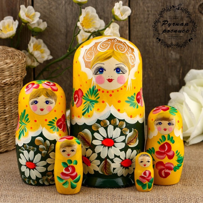 Матрёшка «Ромашки», жёлтый платок, 5 кукольная, 17 см