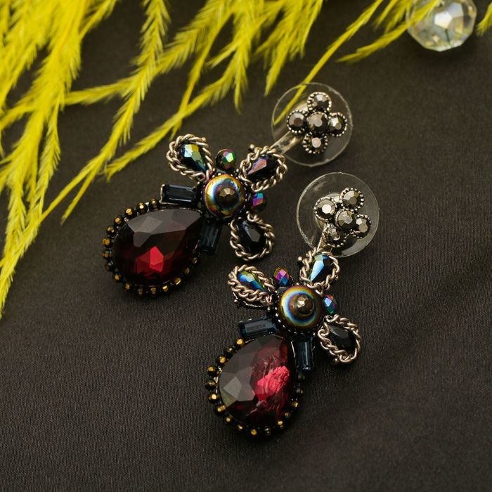 Серьги со стразами "Капля" роскошь, цветные в чернёном серебре